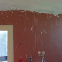 ... that is, unless Vi likes the Jackson Pollack-ish mural effect